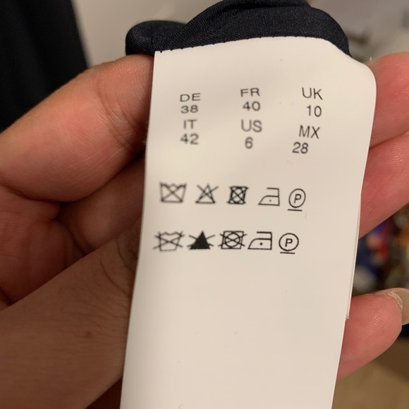 Navy pinstripe Boss dress - Picture 5 of 8